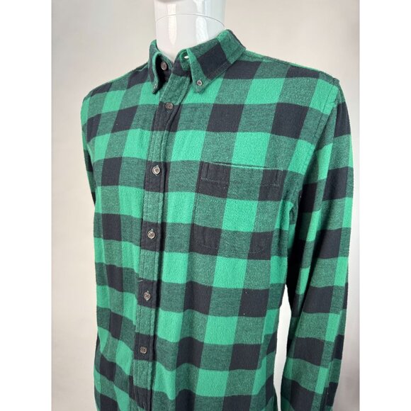 Mens Croft & Barrow Green & Black Buffalo Plaid Flannel Shirt M 100% Cotton Butt - Picture 7 of 16